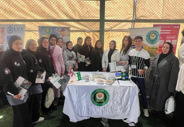 الجنان تعزّز حضورها الأكاديميّ في جولة توجيهيّة تشمل حلبا والبترون