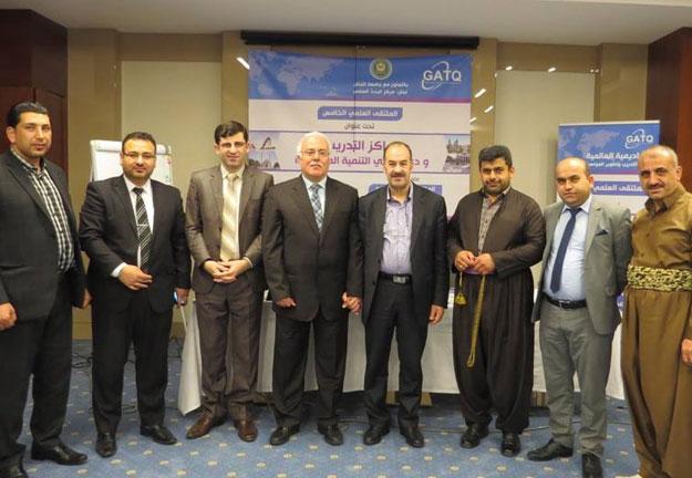 عميد كلية الإعلام يشارك في الملتقى العلمي بأذربيجان