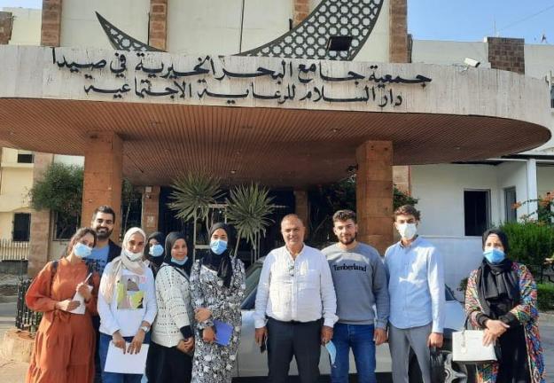 طلاب الإشراف الصحي الاجتماعي في دار السلام للقاء المسنين