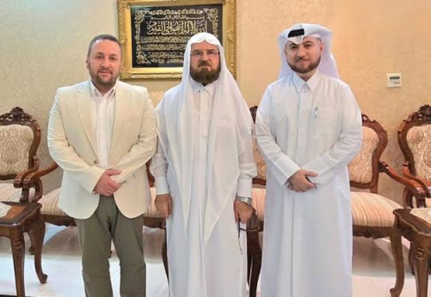 رئيس مجلس أمناء الجنان يلتقي الأمين العام للاتّحاد العالميّ لعلماء المسلمين