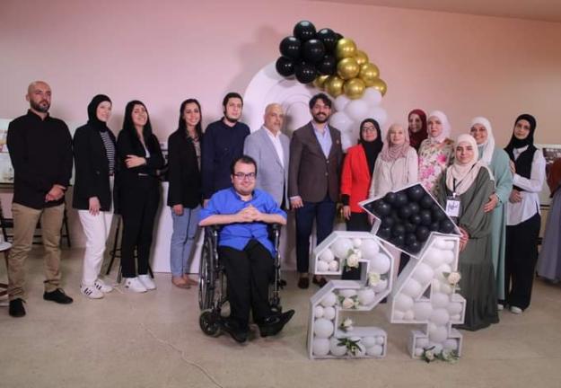 مشاريع تخرج طلبة الإعلام فنون الإعلان والتواصل البصري