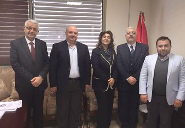 رئيس الجامعة في زيارة للملحقية الثقافية العراقية