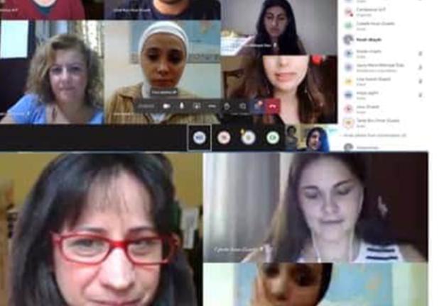 طالبات قسم الترجمة في الجنان يشاركن في الورشة الكتابية الفرنسية