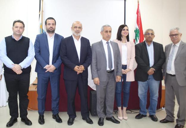 النائب خواجة محاضرًا في الجنان - صيدا