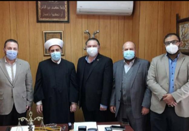 وفد من جامعة الجنان يتفقد المحكمة الشرعية السُنّية ومبنى بلدية طرابلس