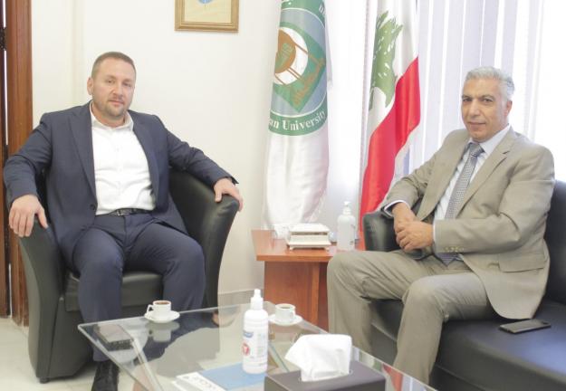 زيارة النائب جميل عبّود