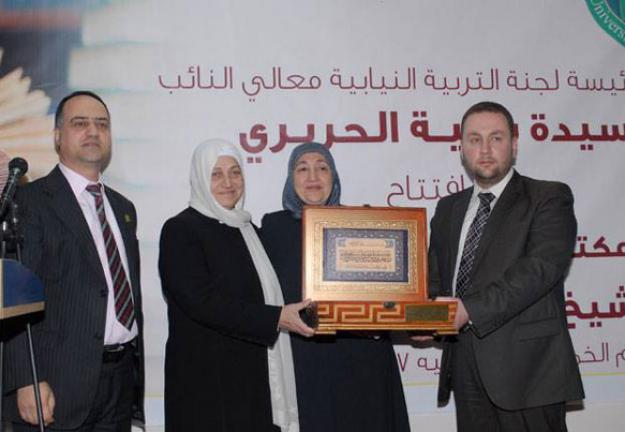 الجنان تكرّم مفتي صور الشيخ محمد دالي بلطة