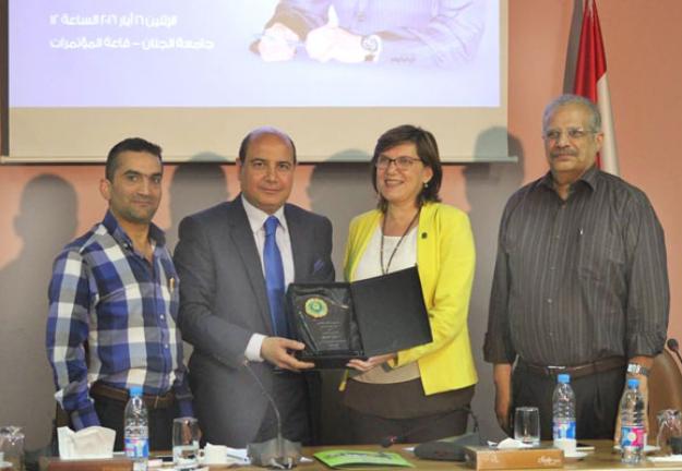 الاعلامي منير الحافي ضيف جامعة الجنان