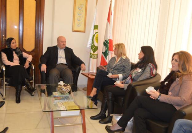 وفد الاتحاد العربي للمرأة المتخصصة في جامعة الجنان