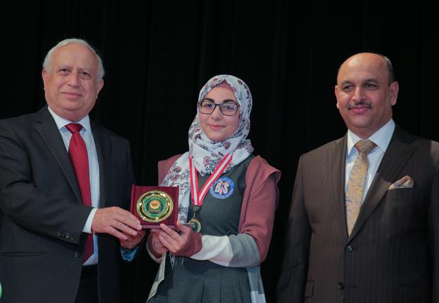 توزيع جوائز مسابقة العراق مهد الحضارات