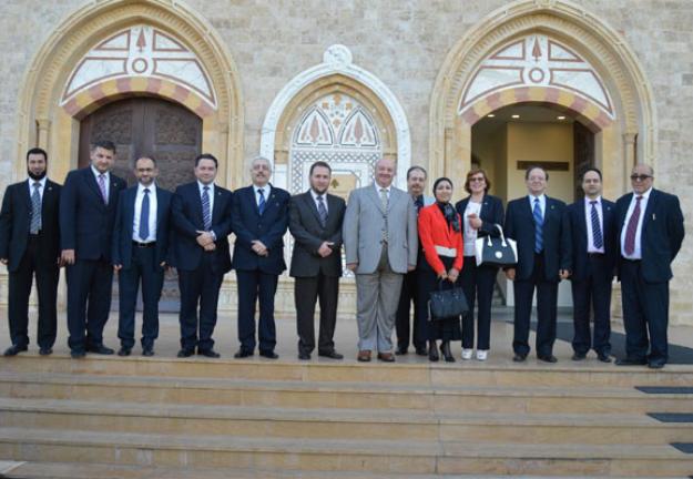 مجلس جامعة الجنان في زيارة رئيس مجلس الوزراء