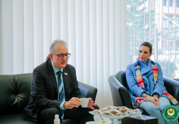 مُمثل شركة Evalag الألمانية للاعتماد المؤسسي والأكاديمي للجامعات يزور الجنان