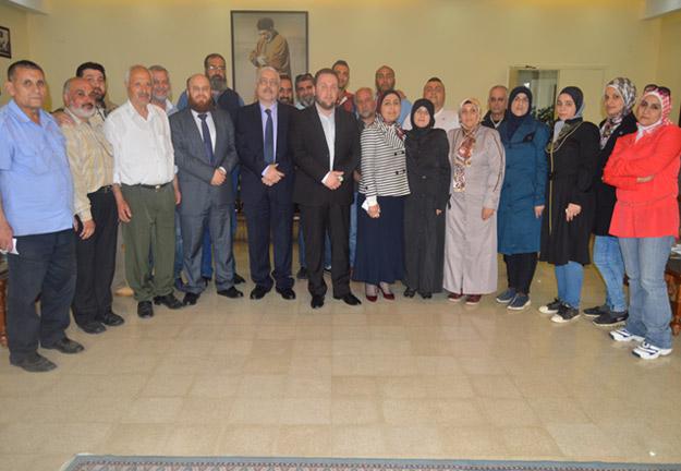 رئيس مجلس الأمناء يكرّم العاملين في مؤسسات الجنان