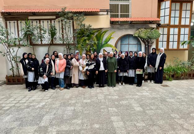 فريق التوجيه والاستقطاب يزور مدارس ومعاهد في شمال لبنان