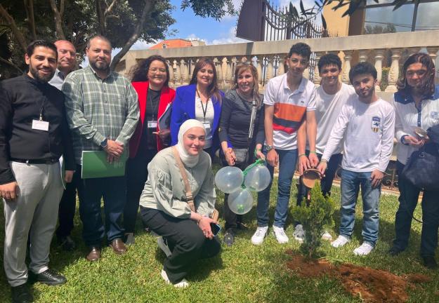 طلّاب روضة الفيحاء يغرسون شتلة أمل في الجنان احتفاءً بمسابقة العلوم