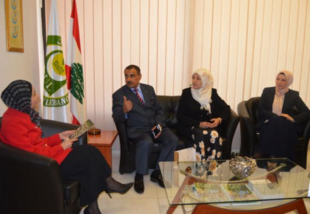 تعاون مع المعهد العالمي للغات في الصين