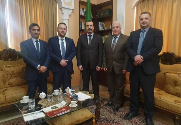 زيارة سعادة سفير الجزائر