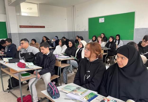 الجنان تعزّز تواصلها مع طلاب الجنوب