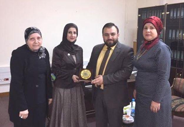 الرابطة النسائية الإسلامية تهنئ أ. محمد العرب باستلامه مكتب الإعلام