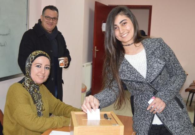 أجواء حضارية وتنافسية في الانتخابات الطلابية