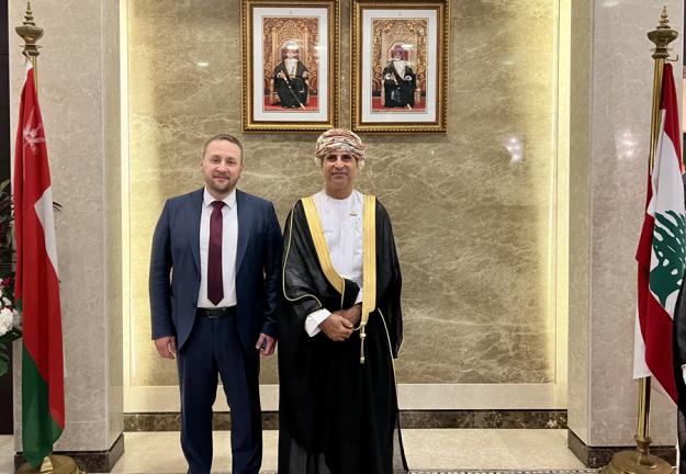 مشاركة في حفل استقبال السفارة العُمانية‎