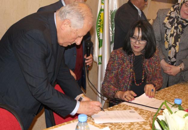 الجنان توّقع اتفاقية تعاون مع المعهد العالي العربي للترجمة