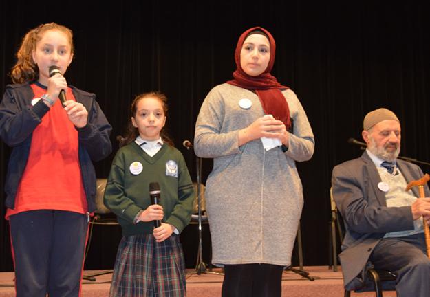 الجنان تحتفل بذكرى المولد النبوي الشريف في مسرحها