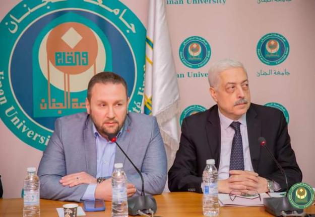 الجنان تُنظّم ورشة عمل حول الإشراف والمُناقشة والتدريس