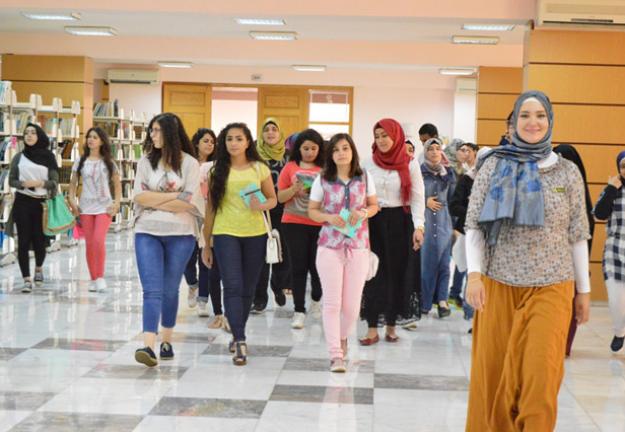 يوم توجيهي وانطلاق المسيرة الجامعية للطلاب الجدد