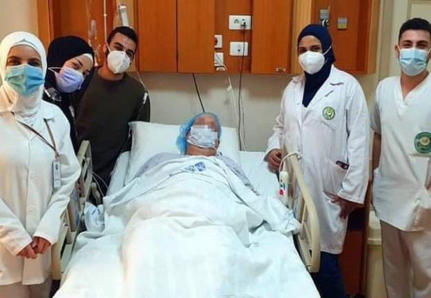 د. تدمري طلابنا مُستمرّون بالتطوع مع الأطقم التمريضية لمواجهة جائحة كورونا