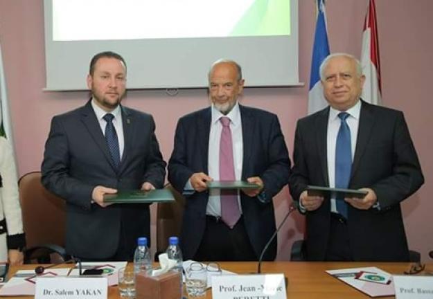 Signing an agreement with the ASMP Academy in Paris