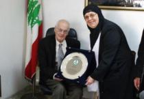 رئيس مجلس الأمناء ينعي دولة الرئيس سليم الحصّ رحمه الله