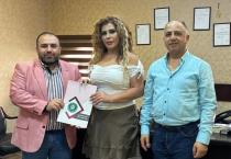 الجنان تقدّم منحاً دراسية لموظفي الدولة