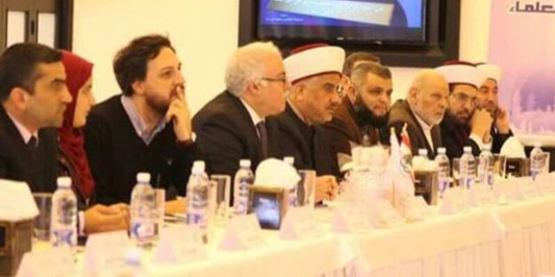 حلقة نقاشية في دار العلم والعلماء