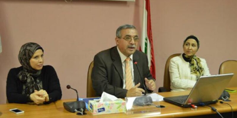 دورة "تعاطي المرأة في العمل الاجتماعي العام" في جامعة الجنان