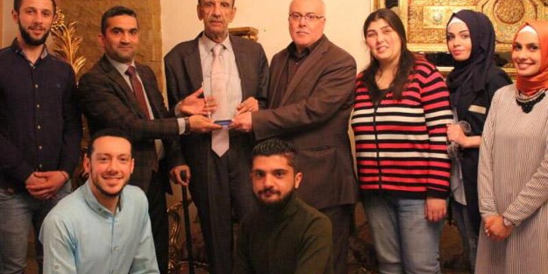 المحترف الإعلامي في الجنان يكرم الزميل عبد القادر الأسمر