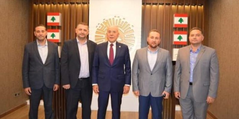 زيارة غرفة التجارة‎‎