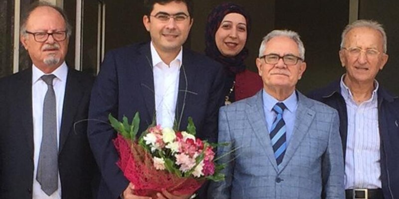 الجنان صيدا تكرم عضو هيئة التدريس فيها النائب الدكتور سليم خوري