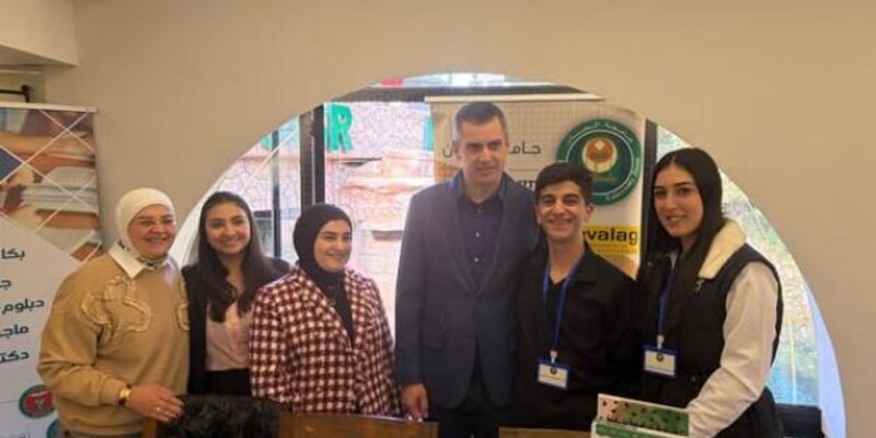 الجنان تشارك في معرضين توجيهيّين لتعريف الطّلّاب ببرامج الجامعة الأكاديميّة