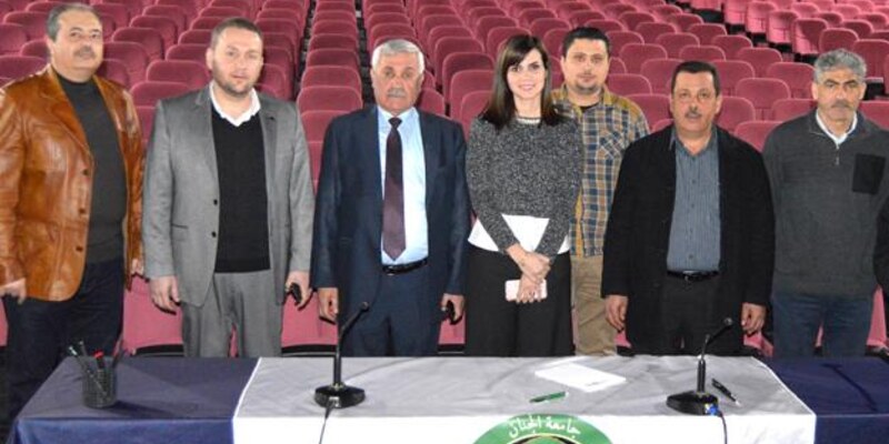 وفد من بلدية المنية يزور الجنان