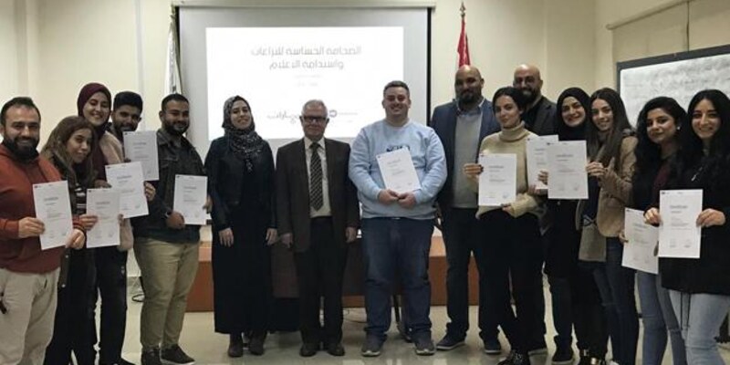 ورشة الصحافة الحساسة للنزاعات واستدامة الإعلام في الجنان ـ صيدا