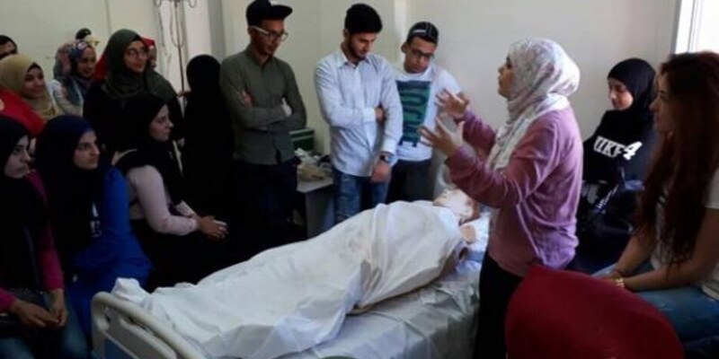 جامعة الجنان في صيدا تستقبل طلاب معهد سبلين