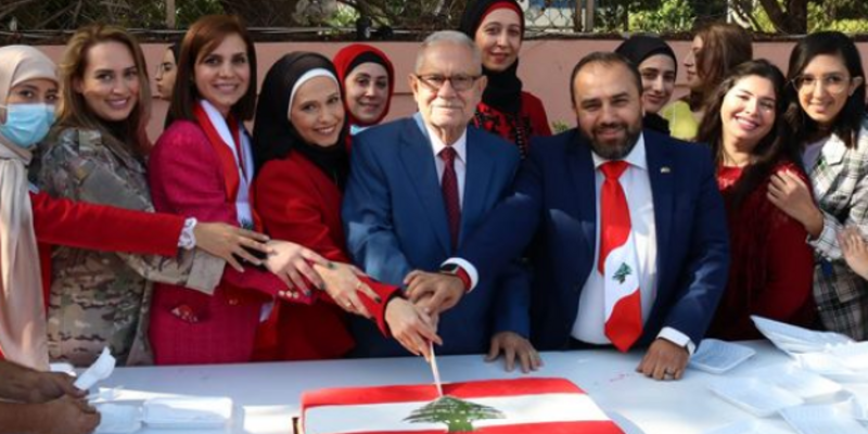 الجنان تحتفل باستقلال لبنان وتكرّم طلاب ثانويات صيدا